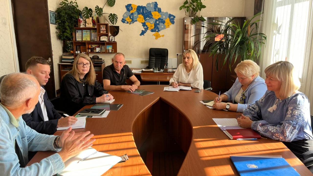 Нове освітнє партнерство на Харківщині: співпраця Polaris та Валківської громади
